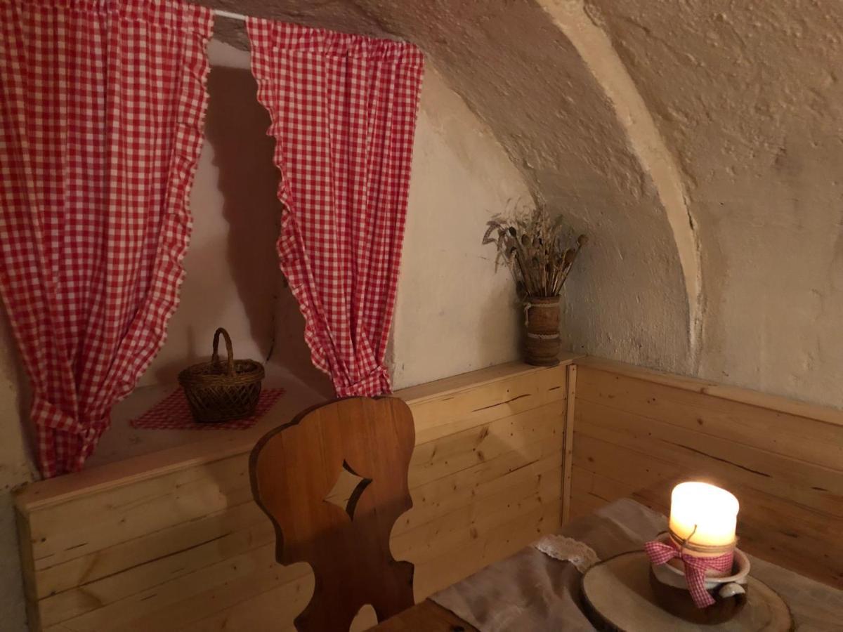 Mija Apartman S Vinnym Sklipkem, Zahradou A Grilem Kajov Luaran gambar