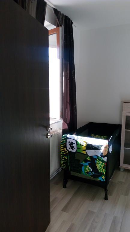 Mija Apartman S Vinnym Sklipkem, Zahradou A Grilem Kajov Luaran gambar